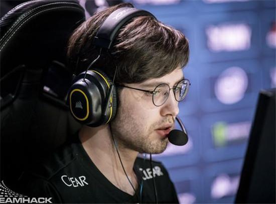 Tian分享赛前他与Crisp的互动：我说要打爆他的龟壳